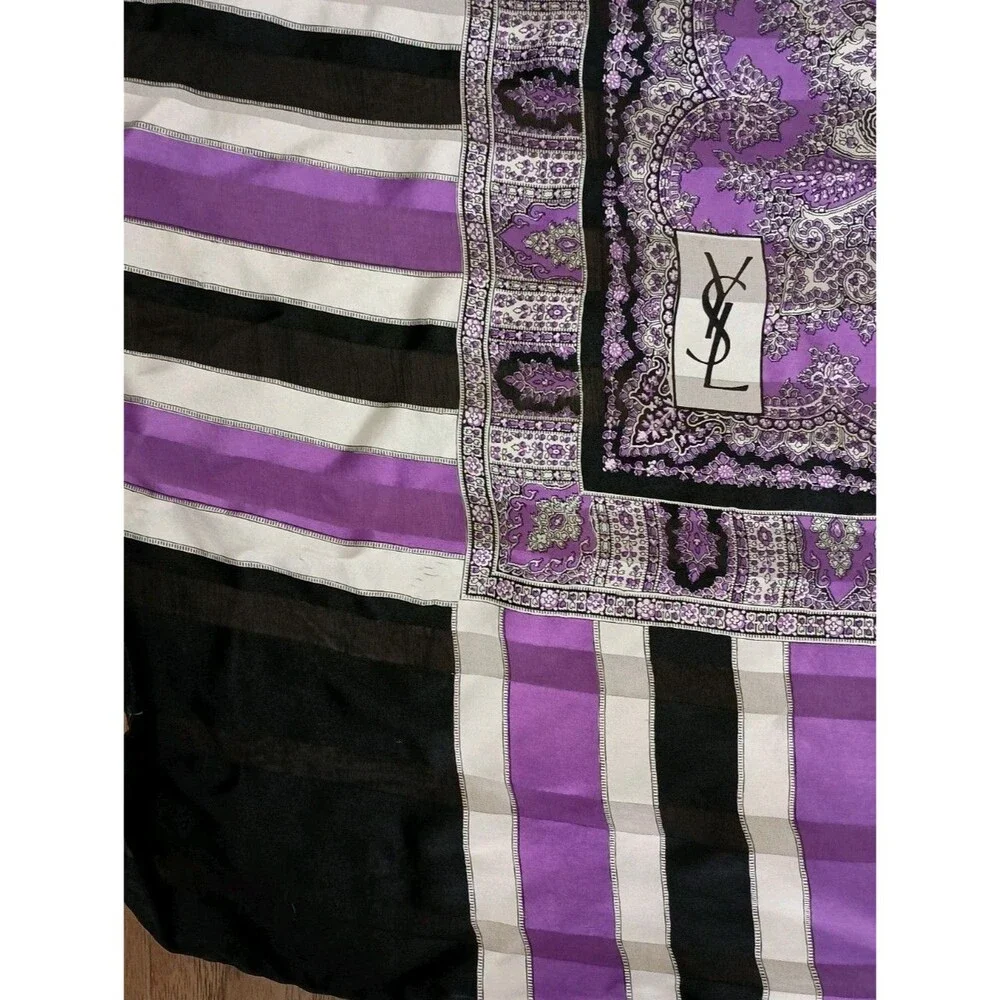 Yves Saint Laurent beautiful vintage